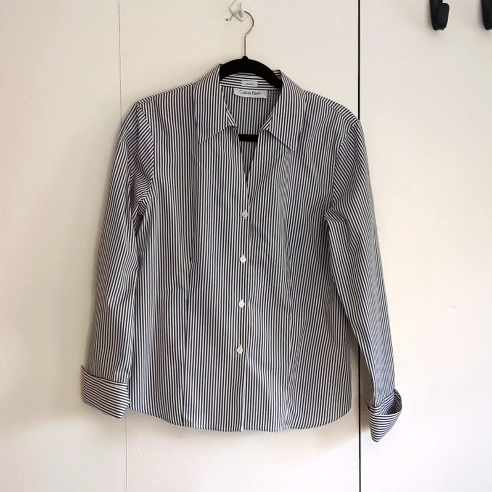 Calvin Klein Women's Blouse